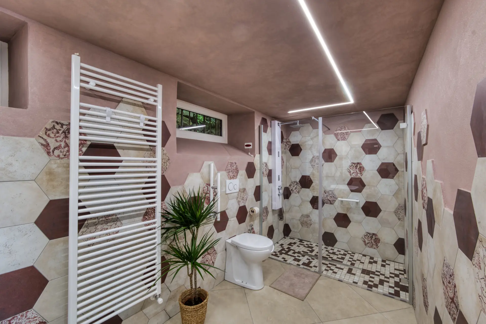 https://lacantinarentrooms.it/wp-content/uploads/2024/07/P1041538_hdr-scaled.webp